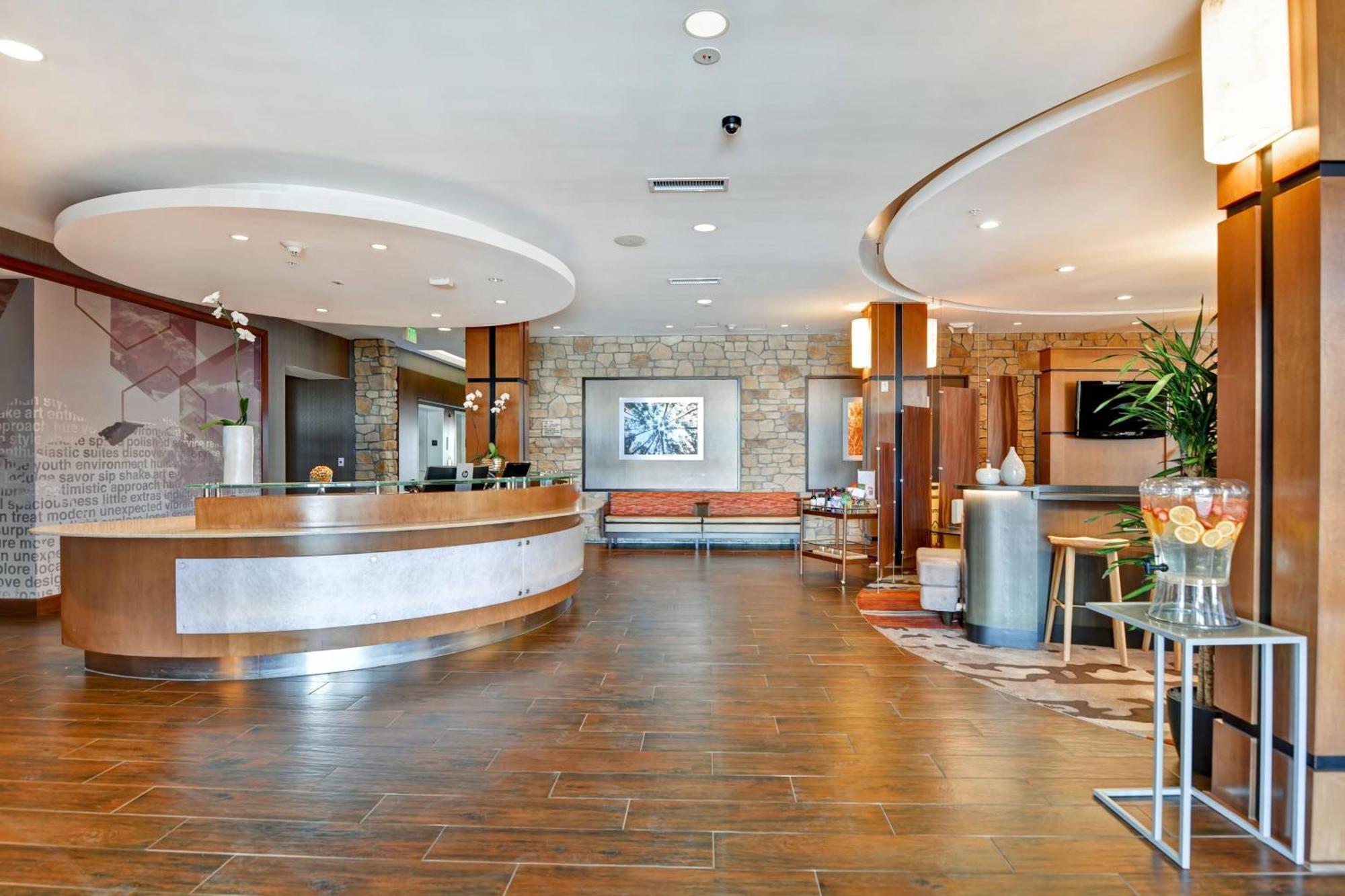 Springhill Suites Denver At Anschutz Medical Campus Aurora Exterior photo